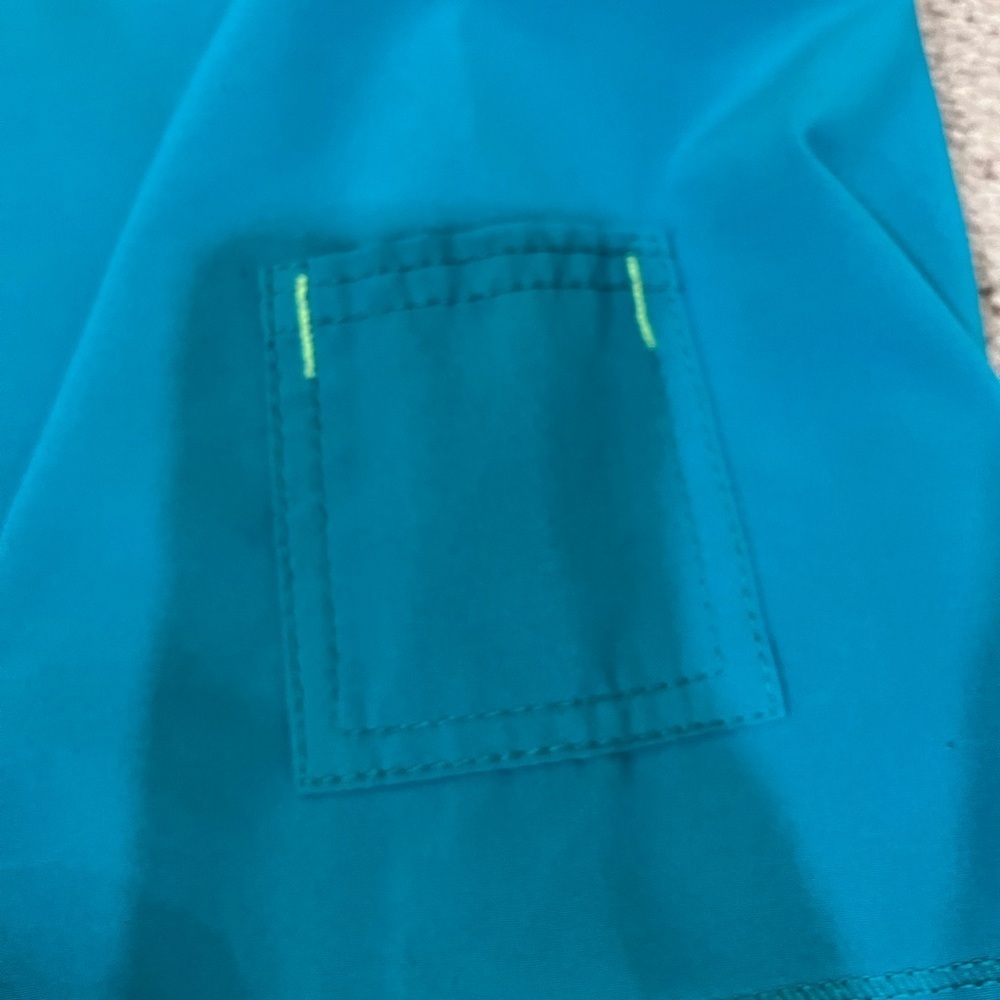 Scrubstar V-neck Scrub Top - Picture 6 of 10